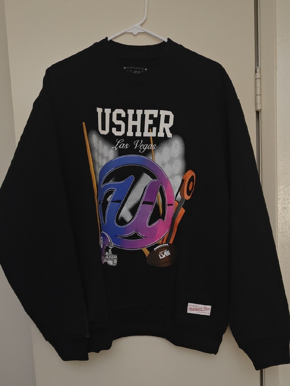 Usher Black Halftime Superbowl Sweater unisex Women's Large, Men's Medium